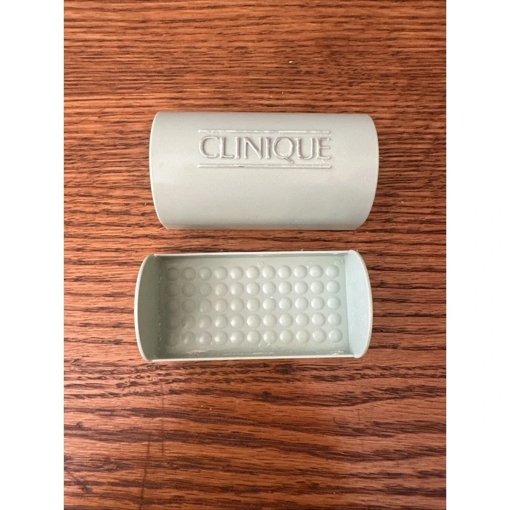 Clinique Vintage Travel Soap Dish Case Pale Green Plastic Two Piece Sliding Logo